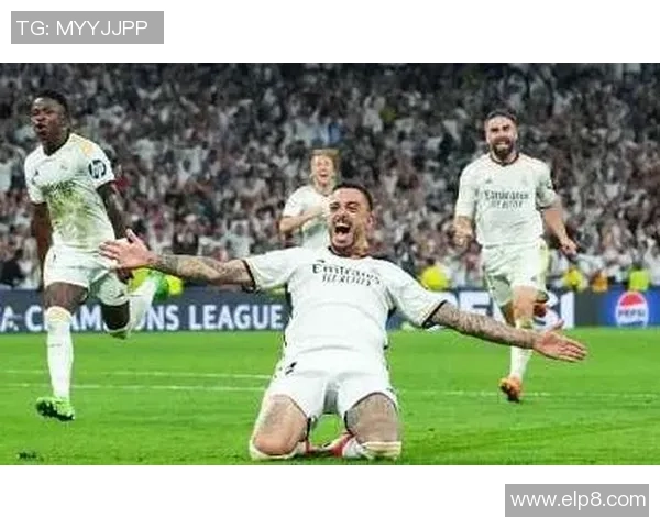 中超精彩对决那不勒斯绝杀拜仁引发全场狂欢与热议