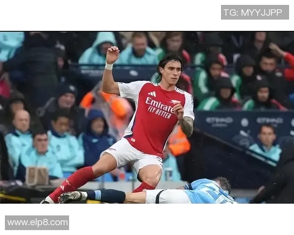 足总杯精彩对决巴黎圣日耳曼逆转阿森纳补时绝杀引爆全场激情